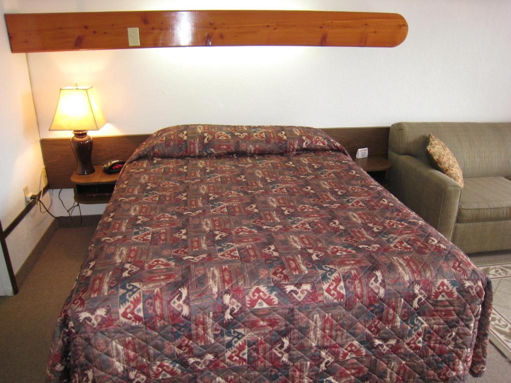 Alpen Motel Radium Hot Springs Quarto foto