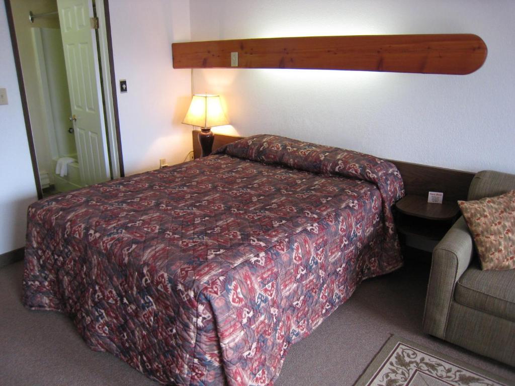 Alpen Motel Radium Hot Springs Quarto foto